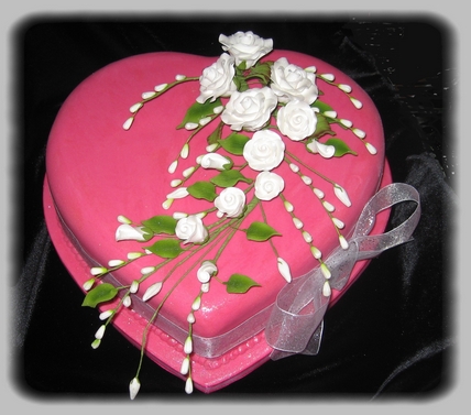 Elite Cake Designs Ltd Wedding Cakes in Solihull ...